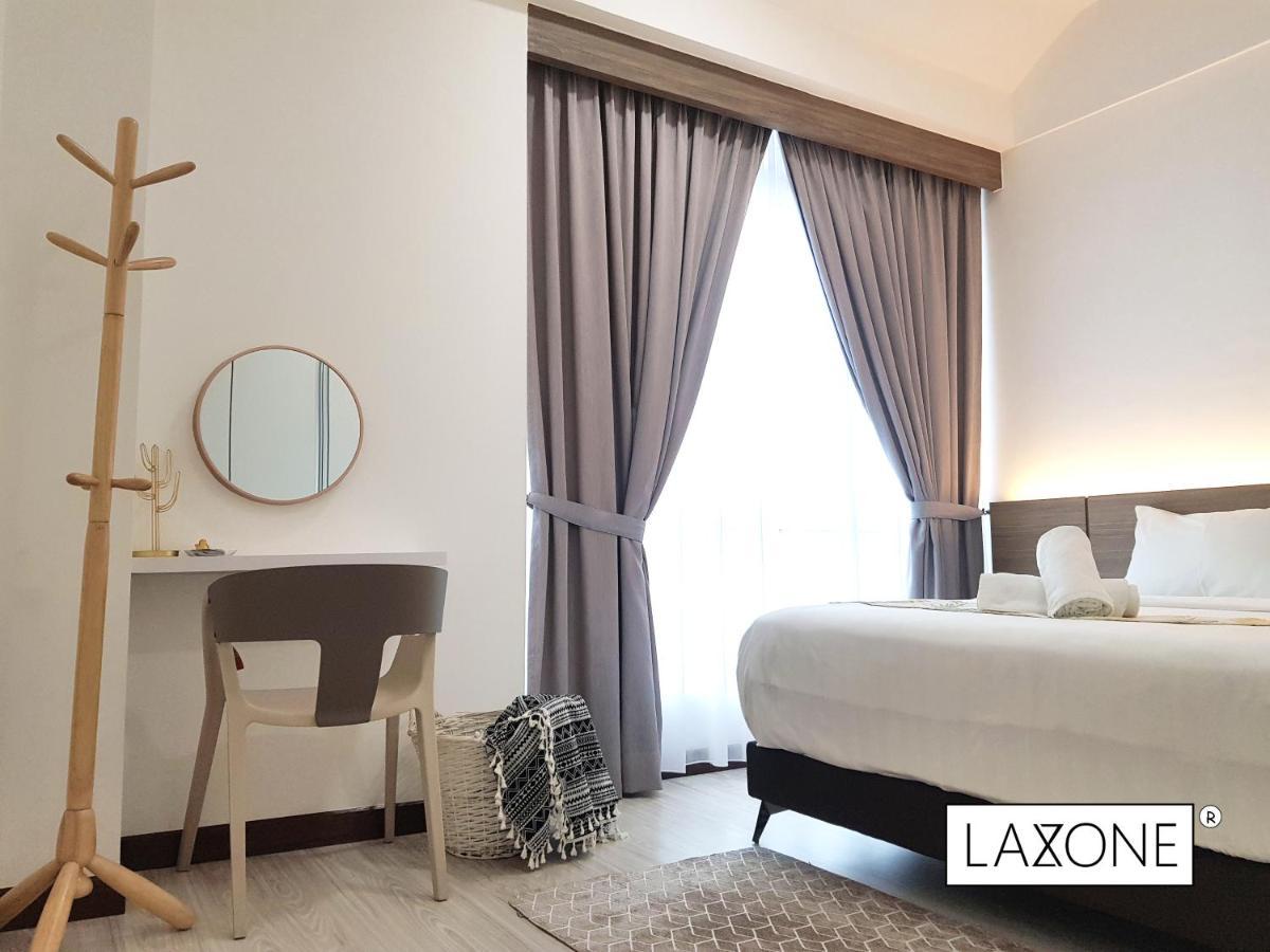 Sutera Avenue Kota Kinabalu - Laxzone Suite Kampong Sembulan Bagian luar foto