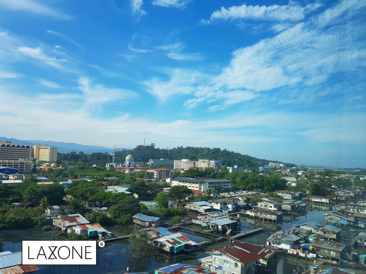 Sutera Avenue Kota Kinabalu - Laxzone Suite Kampong Sembulan Bagian luar foto