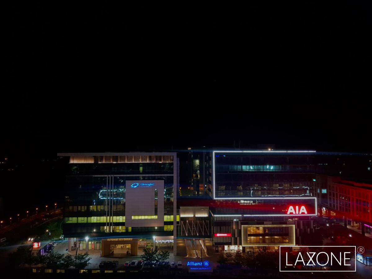Sutera Avenue Kota Kinabalu - Laxzone Suite Kampong Sembulan Bagian luar foto